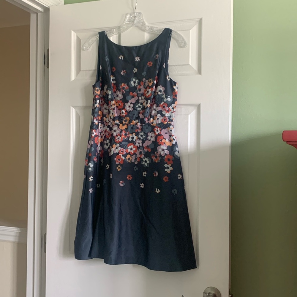 Fully lined sleeveless dress